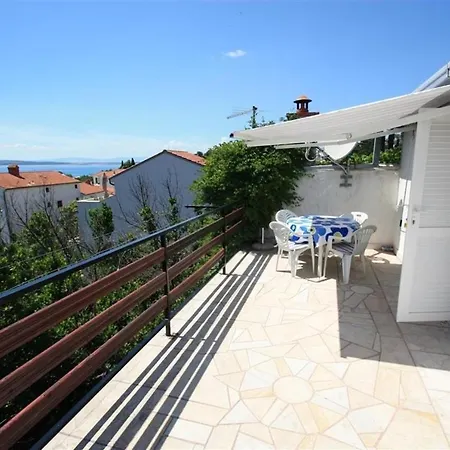 Two-bedroom In Xlii *