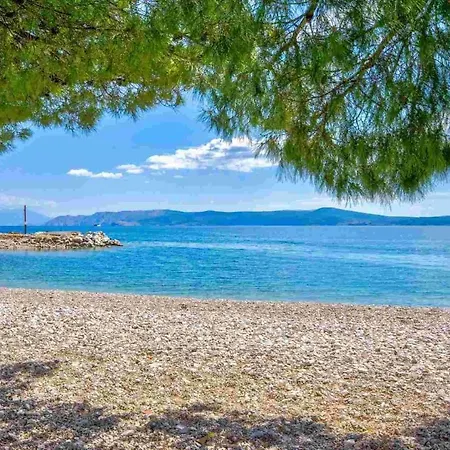 Two-bedroom In Xlii Crikvenica